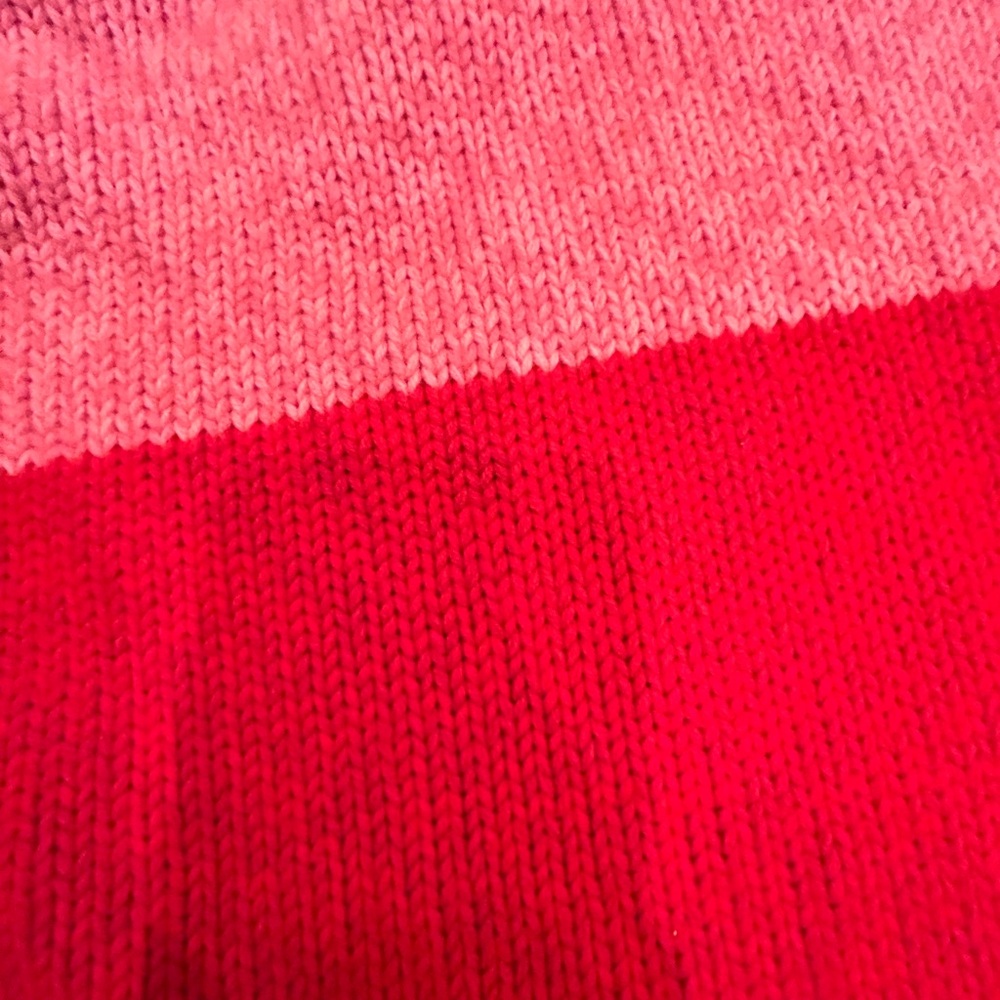 Alice and Olivia turtleneck sweater small
$210 - Picture 2 of 2